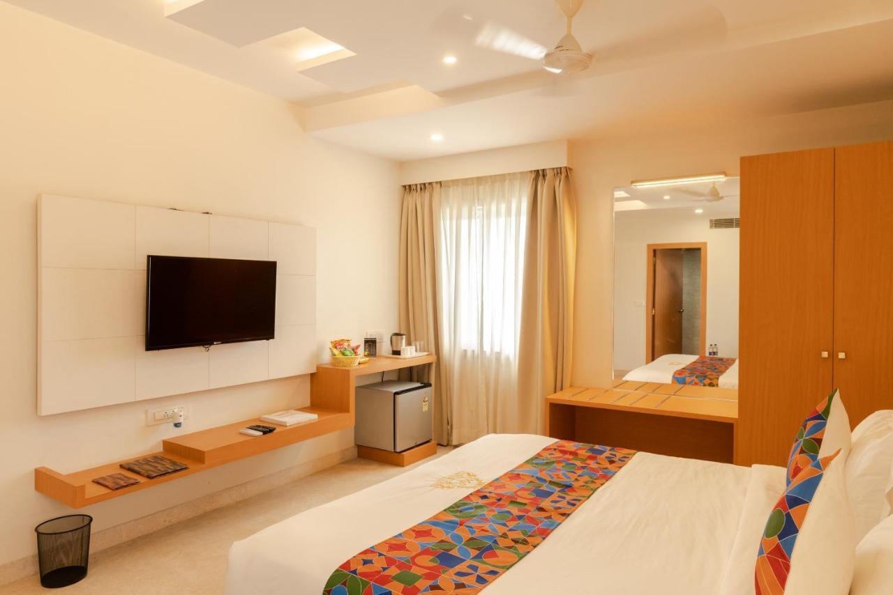 Kvr Capitol Suites Vijayawāda Buitenkant foto