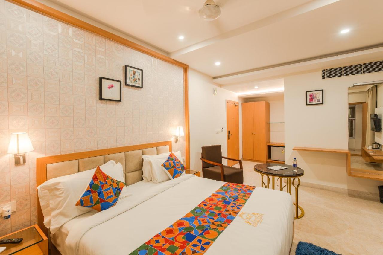 Kvr Capitol Suites Vijayawāda Buitenkant foto